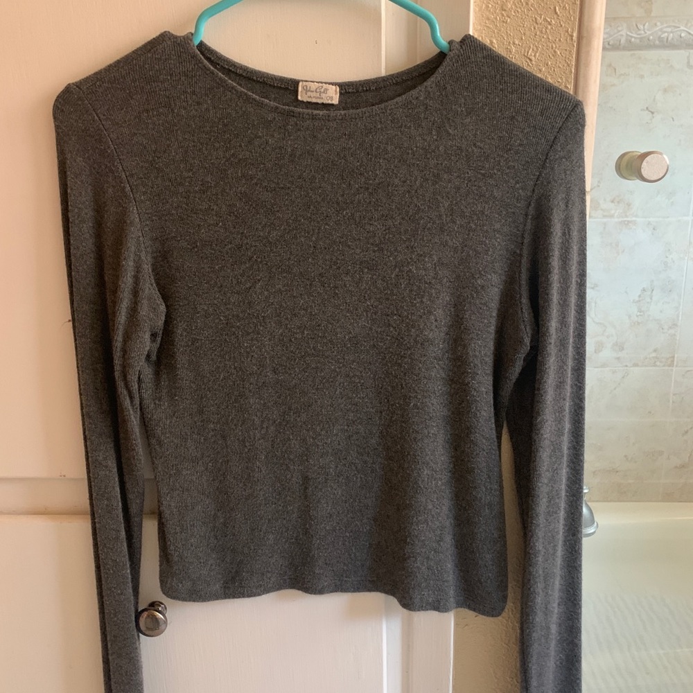 Brandy Melville Grey Long Sleeve Sweater